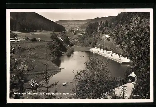 AK Lenzkirch im bad. Schwarzwald, Blick auf das Strandbad im Tal