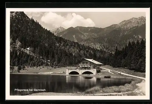 AK Garmisch, Unterkunftshaus am Ufer des Pflegersee