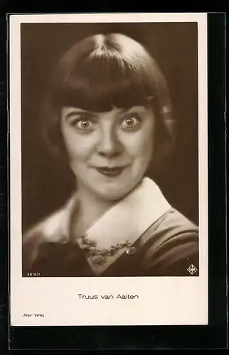 AK Schauspielerin Truus van Aalten, Portrait mit überraschtem Blick
