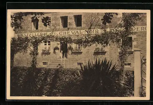 AK Saint-Michel-des-Andaines, Hostellerie du Cheval Noir, Ses Rosiers