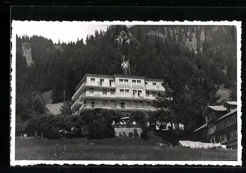 AK Adelboden, Parkhotel Bellevue mit Terrasse