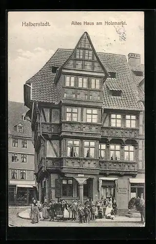 AK Halberstadt, Altes Haus am Holzmarkt