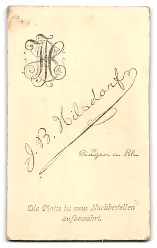 Fotografie J. B. Hilsdorf, Bingen a. Rh., Portrait Herr im Anzug mit Schnurrbart