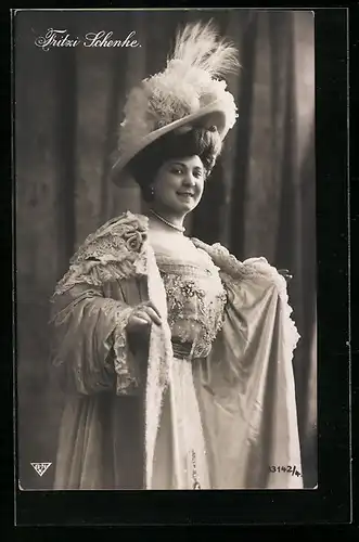 AK Schauspielerin Fritzi Schenke mit Kleid und Hut