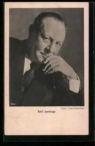 AK Schauspieler Emil Jannings in Denkerpose