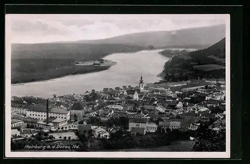 AK Hainburg a. d. Donau, Ortsansicht aus der Vogelschau