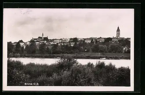 AK Enns, Ortsansicht mit Kirche