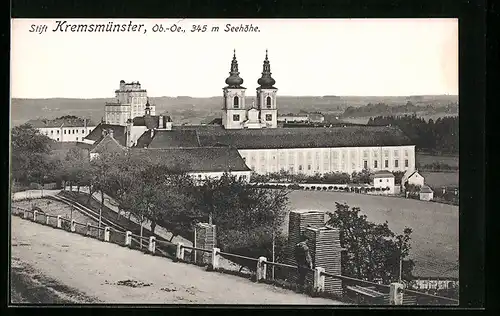 AK Kremsmünster, Blick zum Kloster