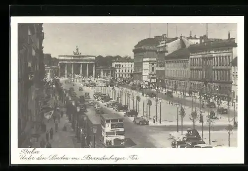 AK Berlin, Unter den Linden mit Brandenburger Tor