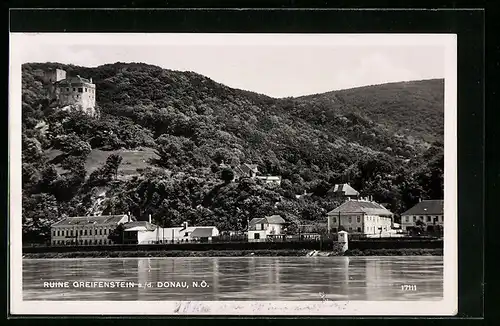 AK Greifenstein a./d. Donau, Ortspartie mit Ruine