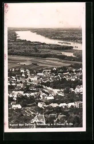 AK Bad Deutsch-Altenburg a. Donau, Fliegeraufnahme des Ortes und der Donau