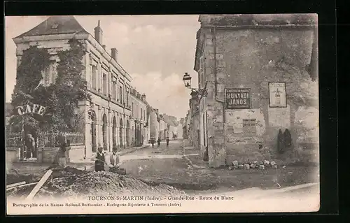 AK Tournon-St-Martin, Grande-Rue, Route du Blanc