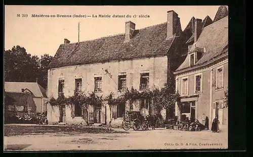 AK Mézières-en-Brenne, La Mairie datant du 15e siècle