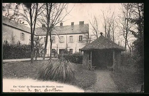 AK Tournon-Saint-Martin, Un Coin de Tournon-Saint-Martin