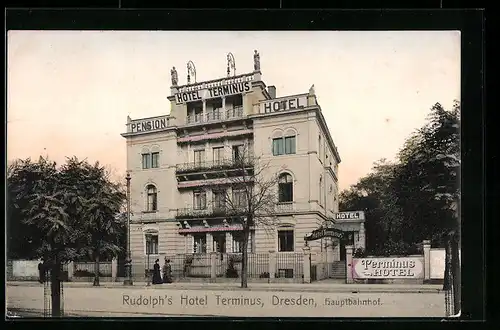 AK Dresden, Rudolphs Hotel Terminus am Hauptbahnhof, Strassenansicht