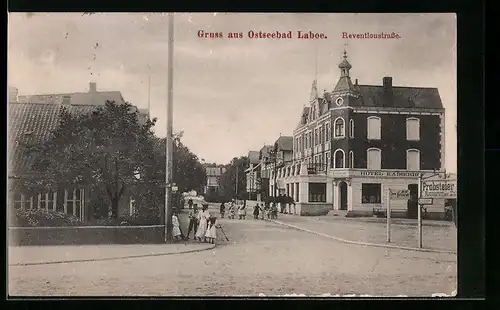 AK Laboe /Ostsee, Reventloustrasse mit Hotel Kaiserhof