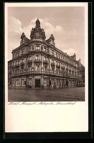 AK Düsseldorf, Strassenpartie mit Hotel Monopol