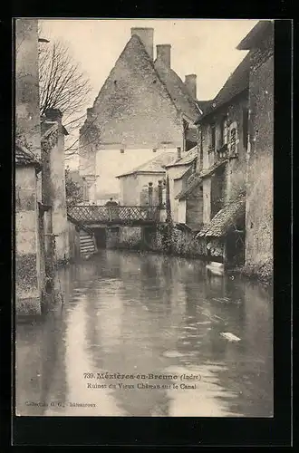 AK Mézières-en-Brenne, Ruines du Vieux Chateau sur le Canal