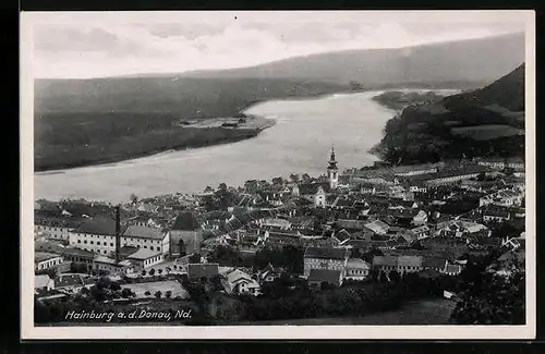 AK Hainburg a. d. Donau, Ortsansicht aus der Vogelschau