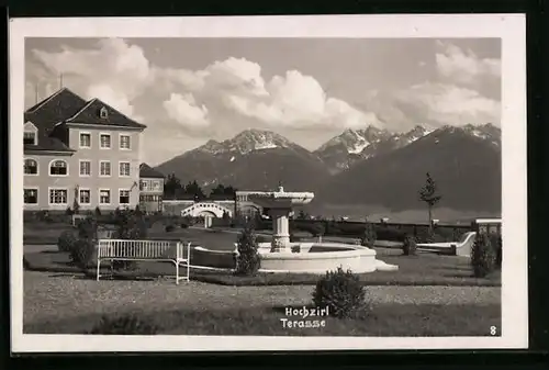 AK Hochzirl, Terrasse mit Bergblick