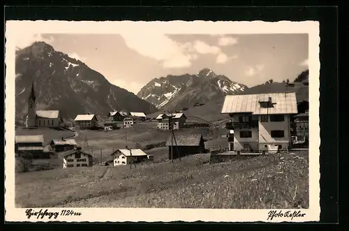 AK Hirschegg, Ort mit Zwölferkopf und Widderstein