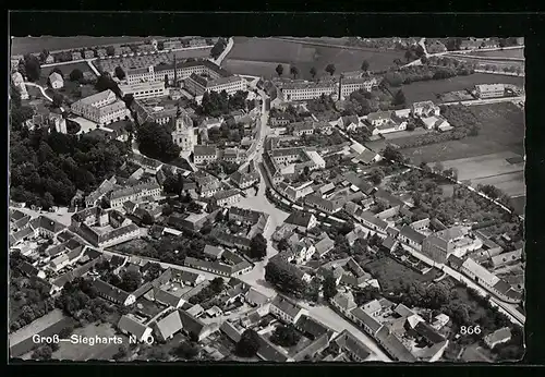 AK Gross-Siegharts, Ort vom Flugzeug aus