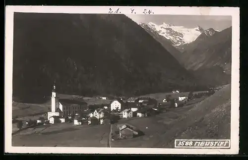 AK Neustift, Teilansicht mit Kirche