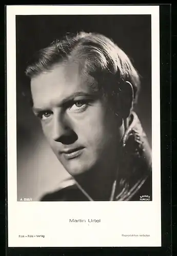 AK Schauspieler Martin Urtel im Portrait und Kostüm