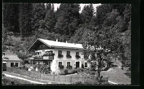 AK Lofer, Gasthof im Grünen