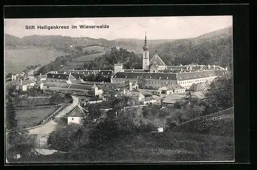 AK Heiligenkreuz im Wienerwalde, Blick auf Stift Heiligenkreuz