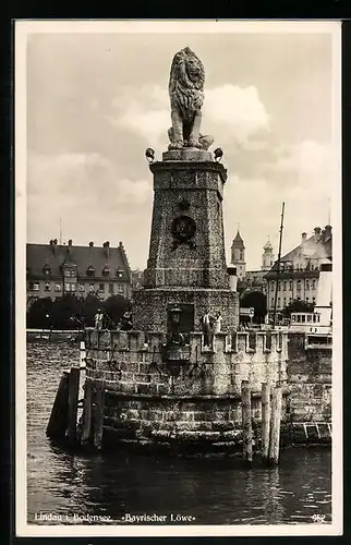 AK Lindau /Bodensee, Bayrischer Löwe am Hafeneingang