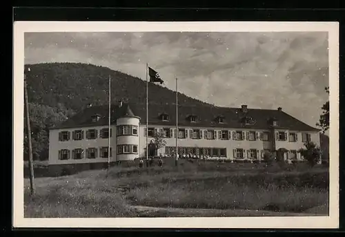 AK Annweiler, NS-Gauschule, flagge