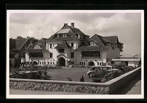 AK Niendorf, Ostseebad, Hotel Immenhof mit Parkplatz