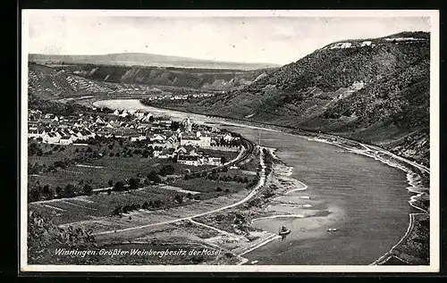 AK Winningen /Mosel, Ortsansicht mit Flusslauf