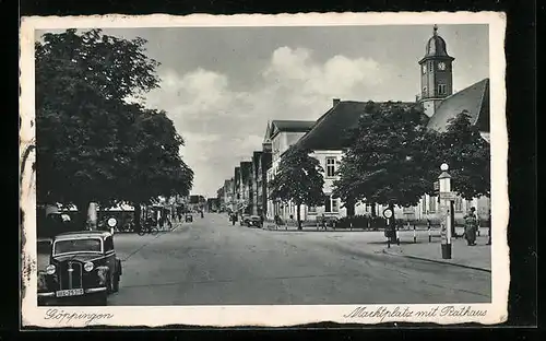 AK Göppingen, Blick auf den Marktplatz mit Rathaus und Auto