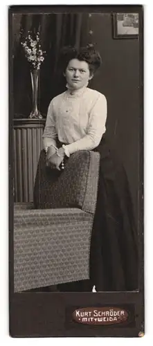 Fotografie Kurt Schröder, Mittweida, Portrait Annel Heinitz aus Rieser an der Elbe, 1911