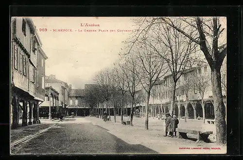 AK Mirepoix, La Grande Place des Couverts