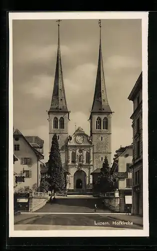 AK Luzern, Blick auf die Hofkirche