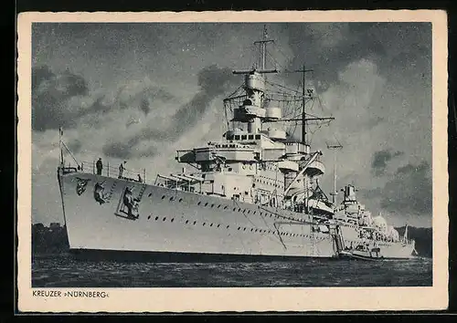 AK Kreuzer Nürnberg im Hafen liegend