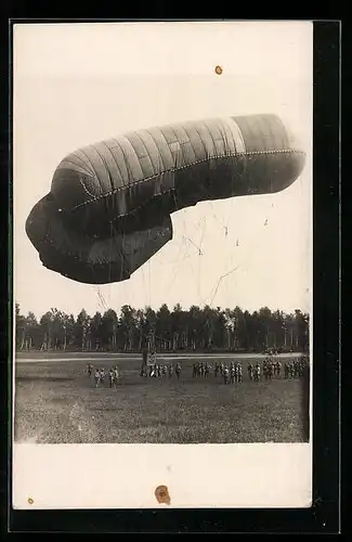 Foto-AK Startender Militär-Ballon