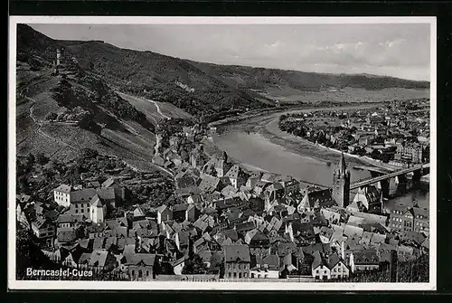AK Berncastel-Cues, Ortsansicht mit Gewässer