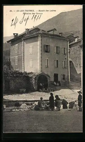 AK Ax-les-Thermes, Bassin de Ladres, Fontaine des Canons