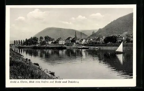 AK Brohl a. Rhein, Blick vom Hafen auf Brohl und Dicktberg