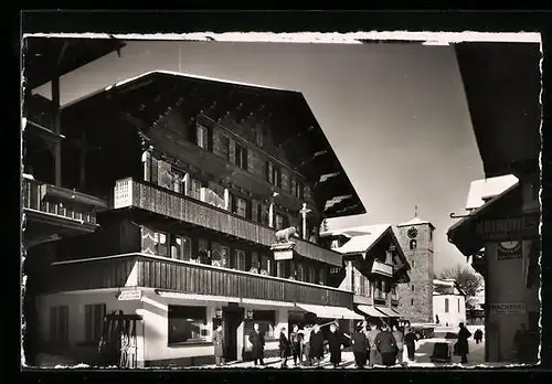 AK Adelboden, Dorfstrasse mit Gasthof Bären