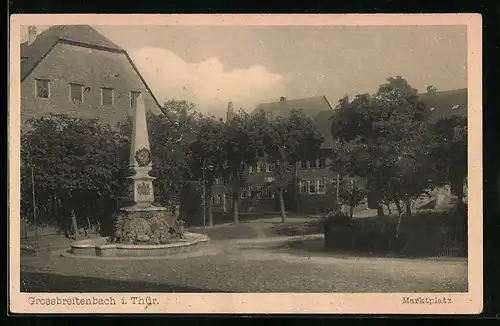 AK Grossbreitenbach i. Thür., Marktplatz mit Denkmal