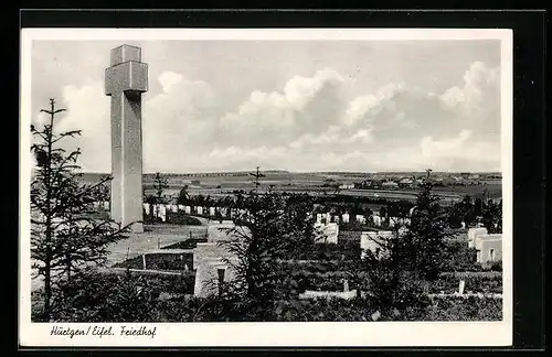 AK Hürtgen a. Eifel, grosses Kreuz auf dem Friedhof