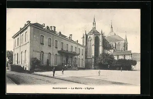 AK Remiremont, La Mairie, L`Eglise