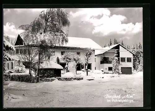 AK Alm-Hofstetten /Fichtelgeb., Berghof Alm, Bes. F. Burucker