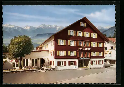 AK Sonthofen /Allgäuer Alpen, Hotel Sonne mit Alpen