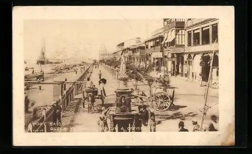 AK Port Said, Queen Victorias Statue